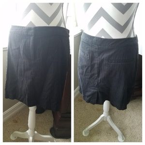 Izod Black on Black Pinstriping Golf Skirt Size 8
